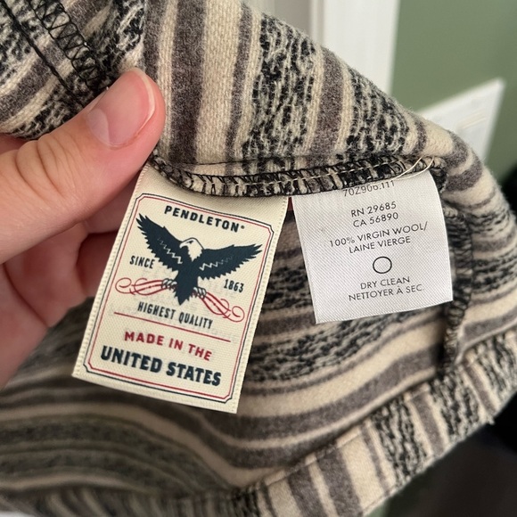 Men’s Pendleton 100% Virgin Wool Board Shirt | Size Medium - Picture 3 of 9